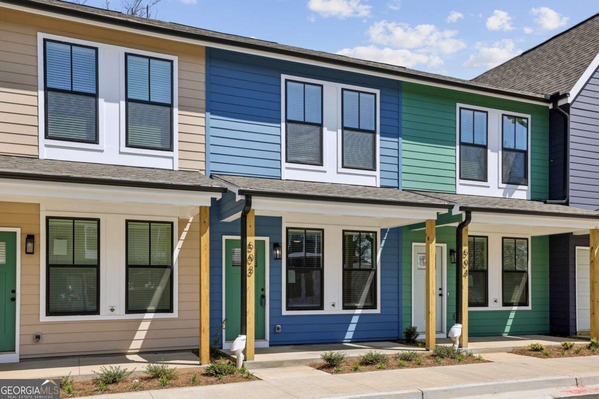 1095 Tucker Avenue Atlanta - 2