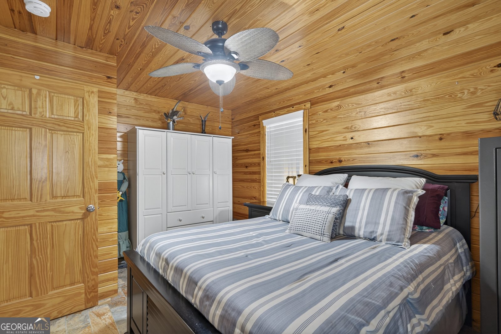 955 Barbara Point Road Sparta - 24