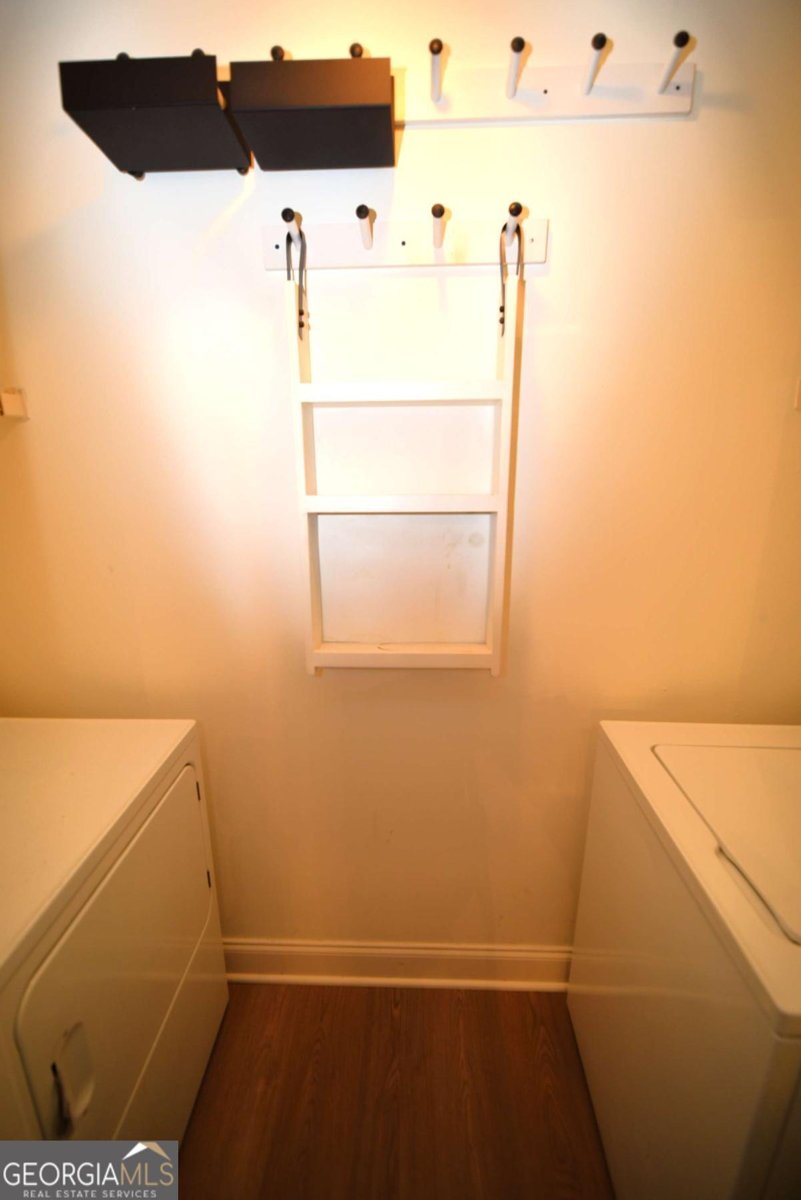 1075 Peachtree Walk Atlanta - 4