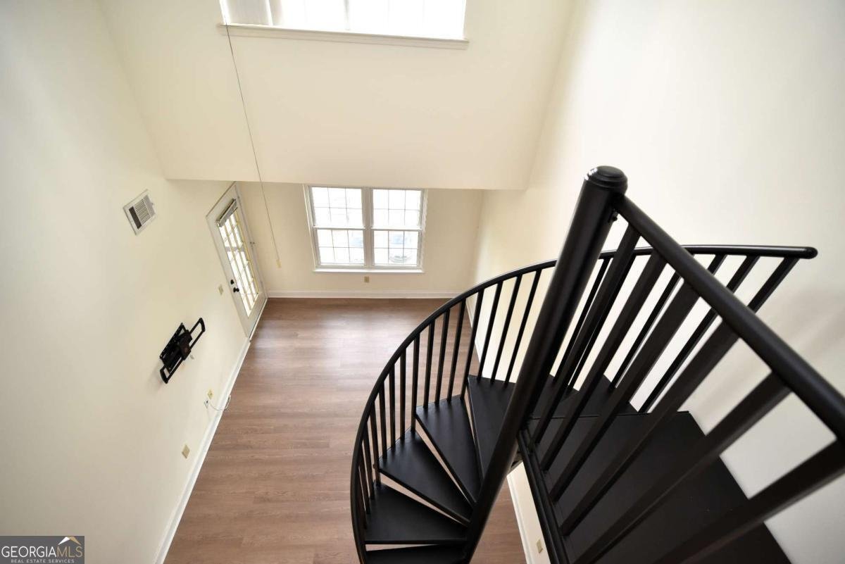 1075 Peachtree Walk Atlanta - 9