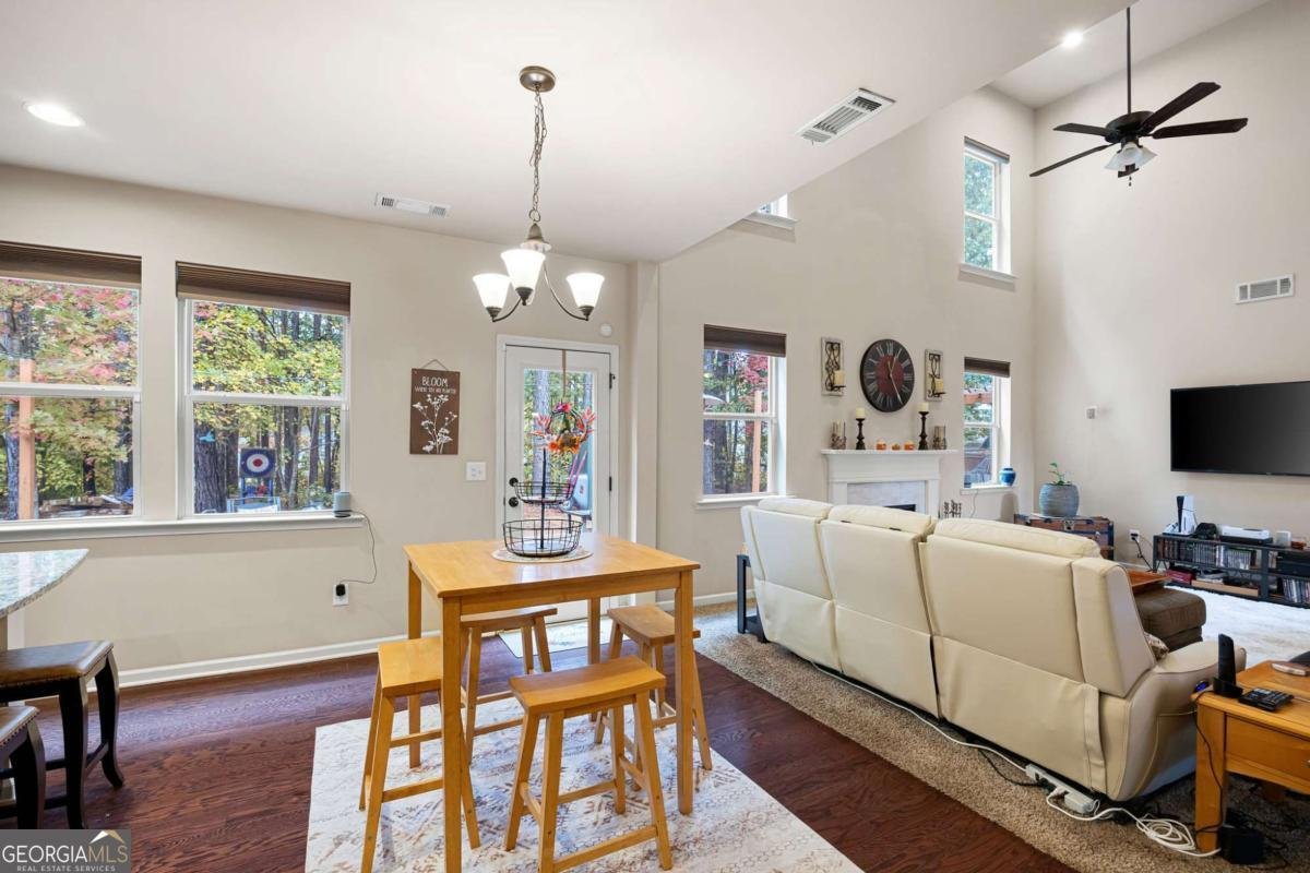 19 Windsor Way Dallas - 18