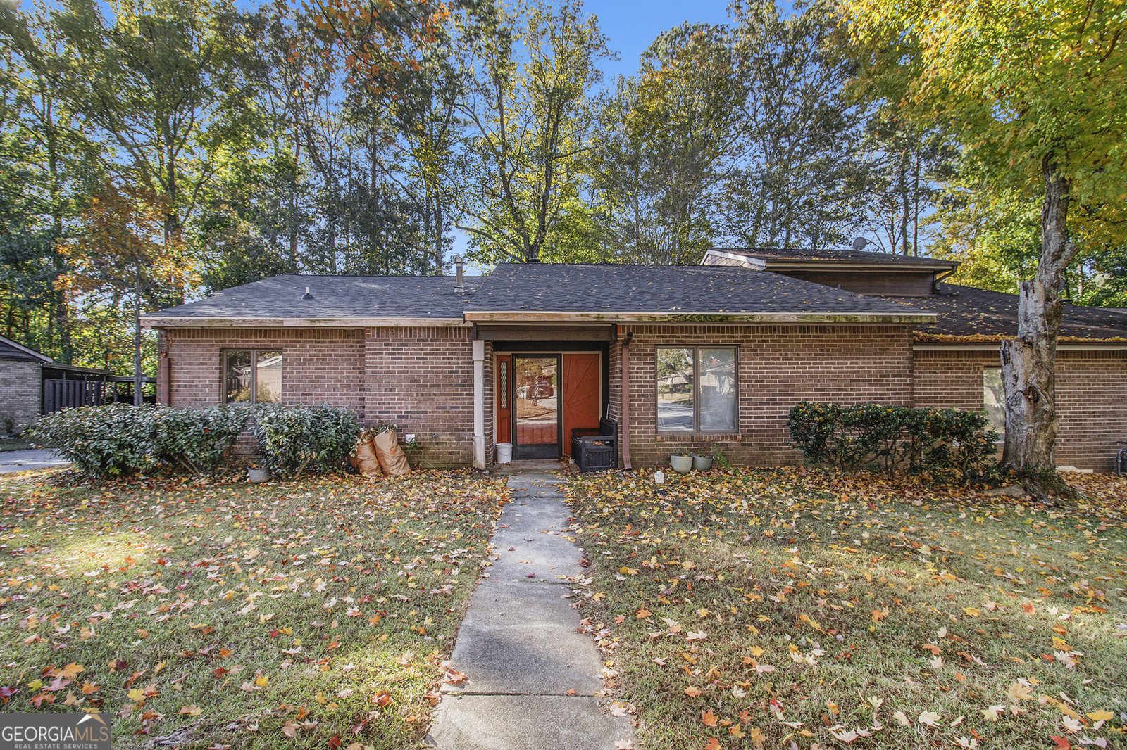 5529 Circlestone Lane Stone Mountain - 4