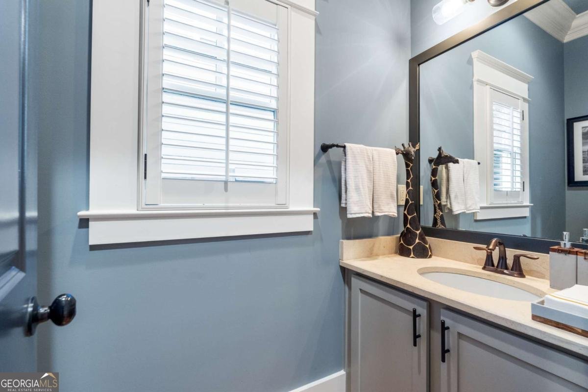 3086 Nichols Street Smyrna - 23