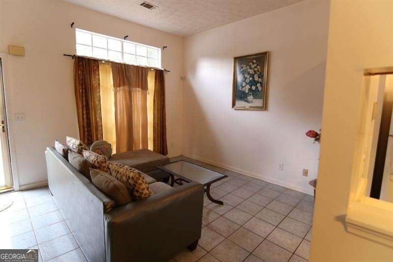 6653 Eastbriar Drive Lithonia - 7