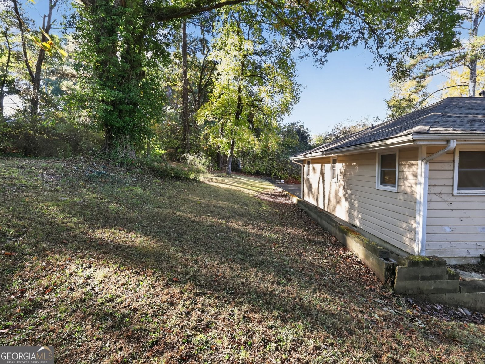 3888 Panthersville Road Ellenwood - 37