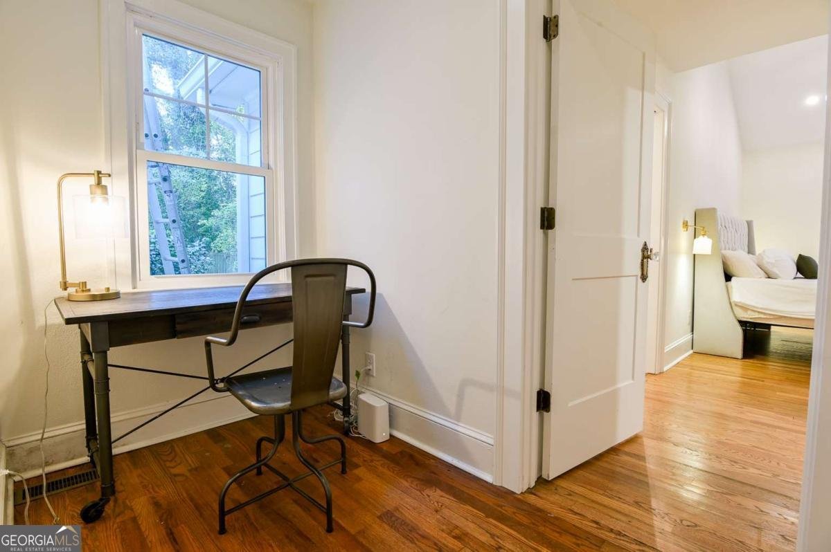 525 King Avenue Athens - 11