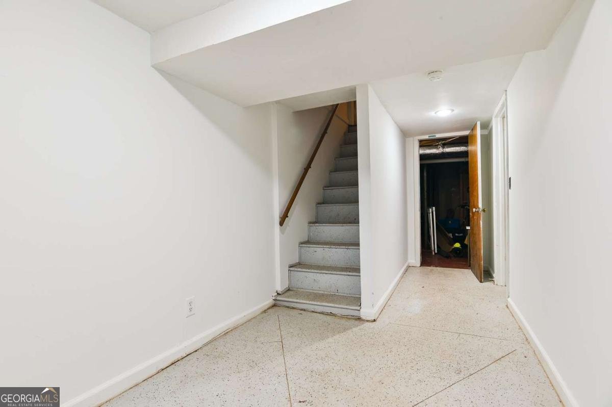 525 King Avenue Athens - 33