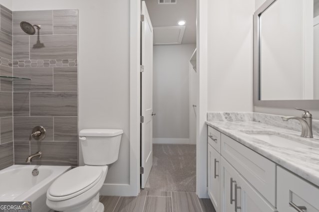 652 Meadow Run Court Clarkesville - 29