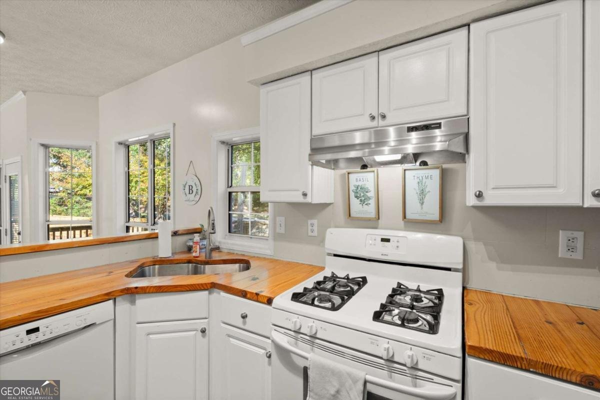 1020 Braelin Court Woodstock - 12