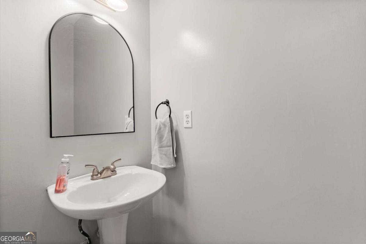 1020 Braelin Court Woodstock - 16