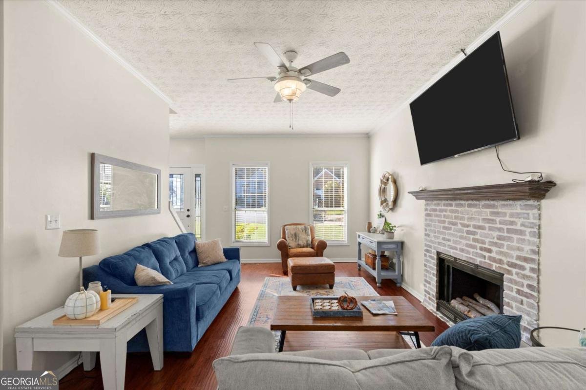 1020 Braelin Court Woodstock - 8