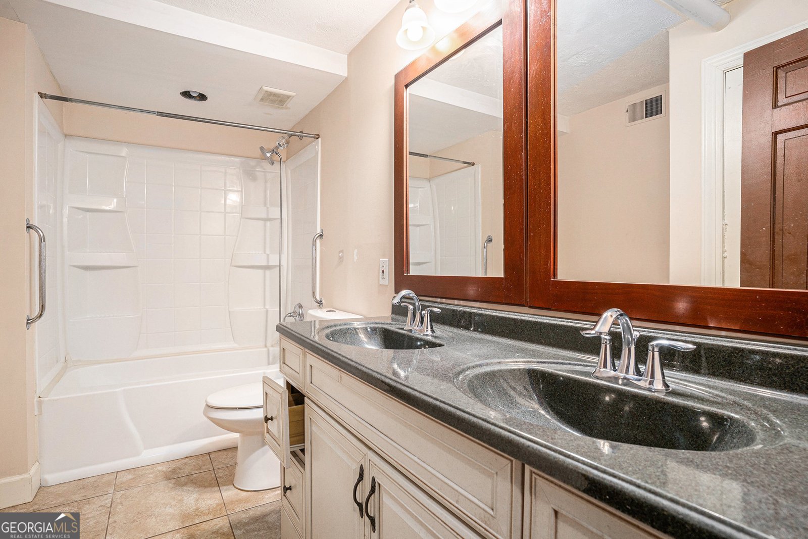 270 Oak Ridge Road Covington - 23