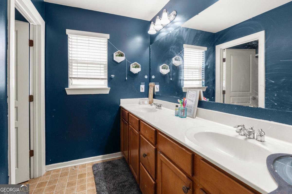 9353 Opal Drive Douglasville - 9