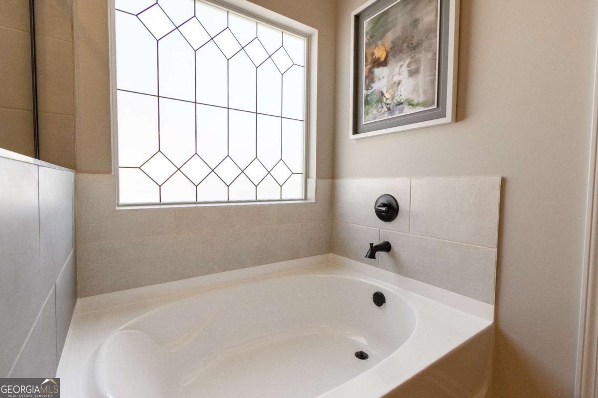 248 Shantz Way Byron - 26