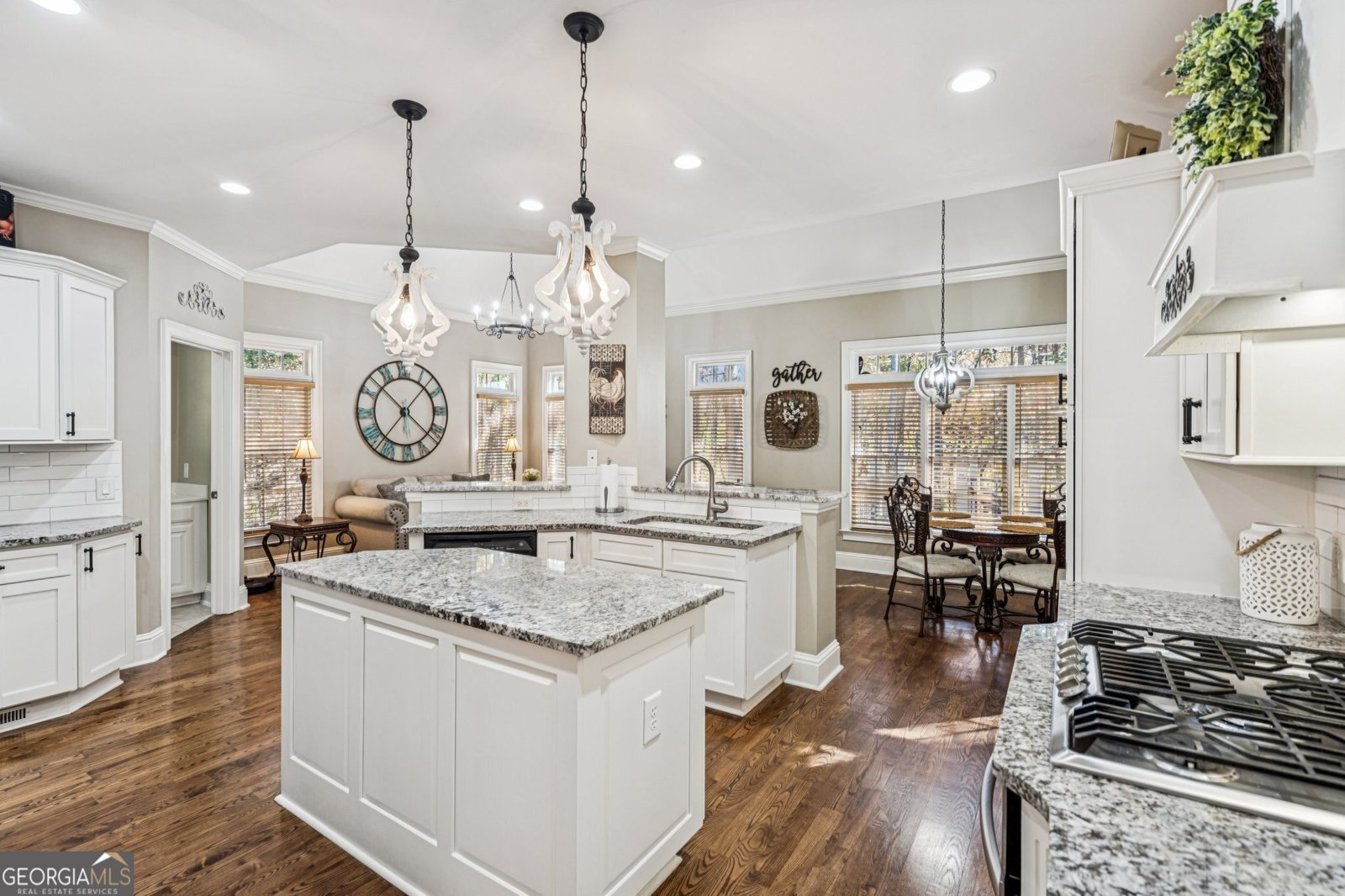 8160 Willow Point Gainesville - 13