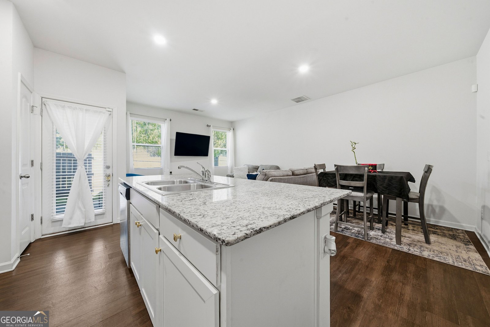 5848 Union Walk Drive Union City - 3