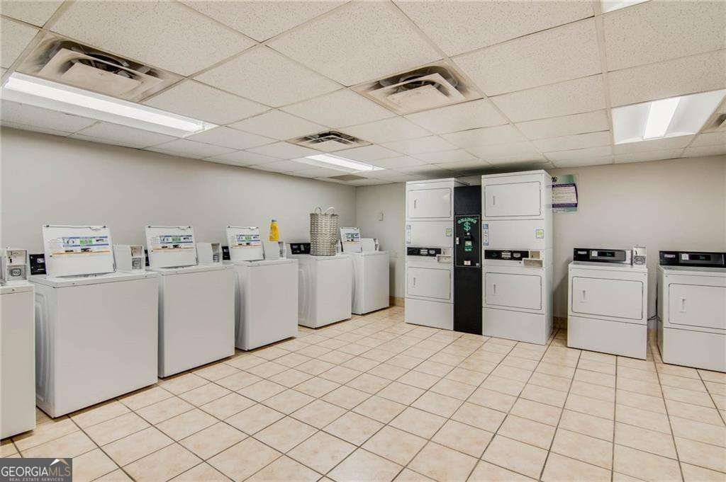 2479 Peachtree Road Atlanta - 14