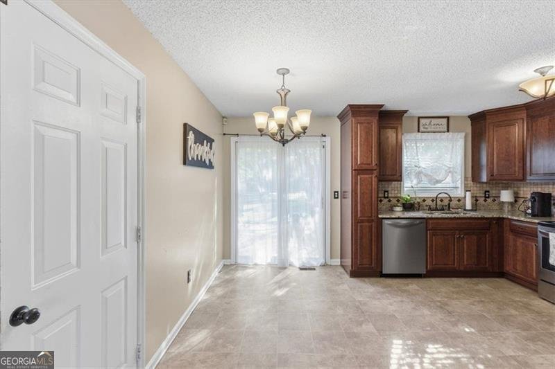 23 LAZY WATER Drive Euharlee - 18