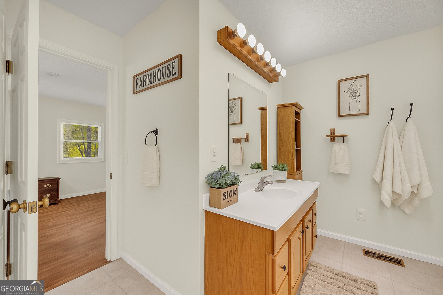 287 Pine Street Ila - 21