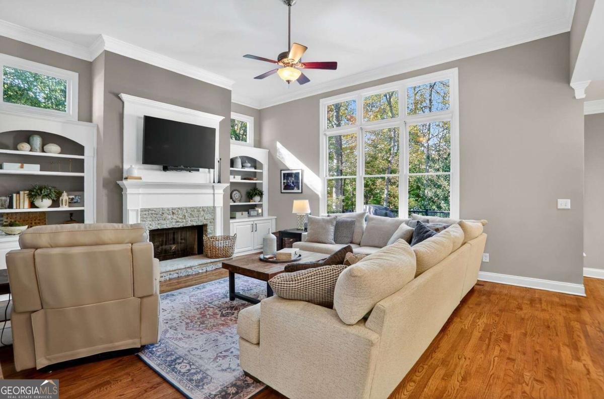 5045 Rockingham Drive Roswell - 10