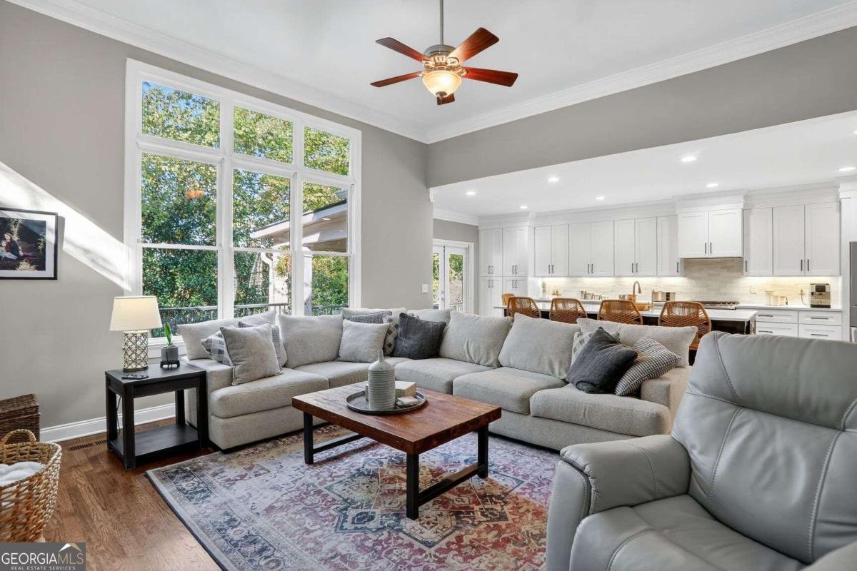 5045 Rockingham Drive Roswell - 11