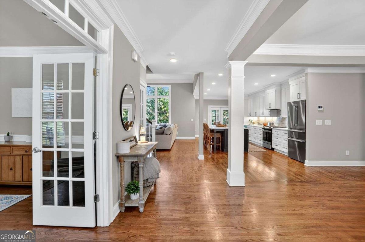 5045 Rockingham Drive Roswell - 3