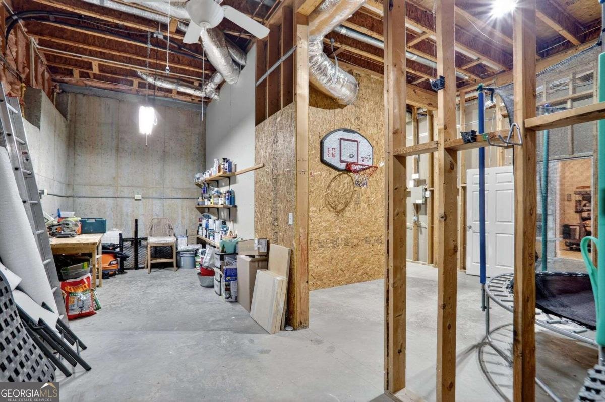 5045 Rockingham Drive Roswell - 38