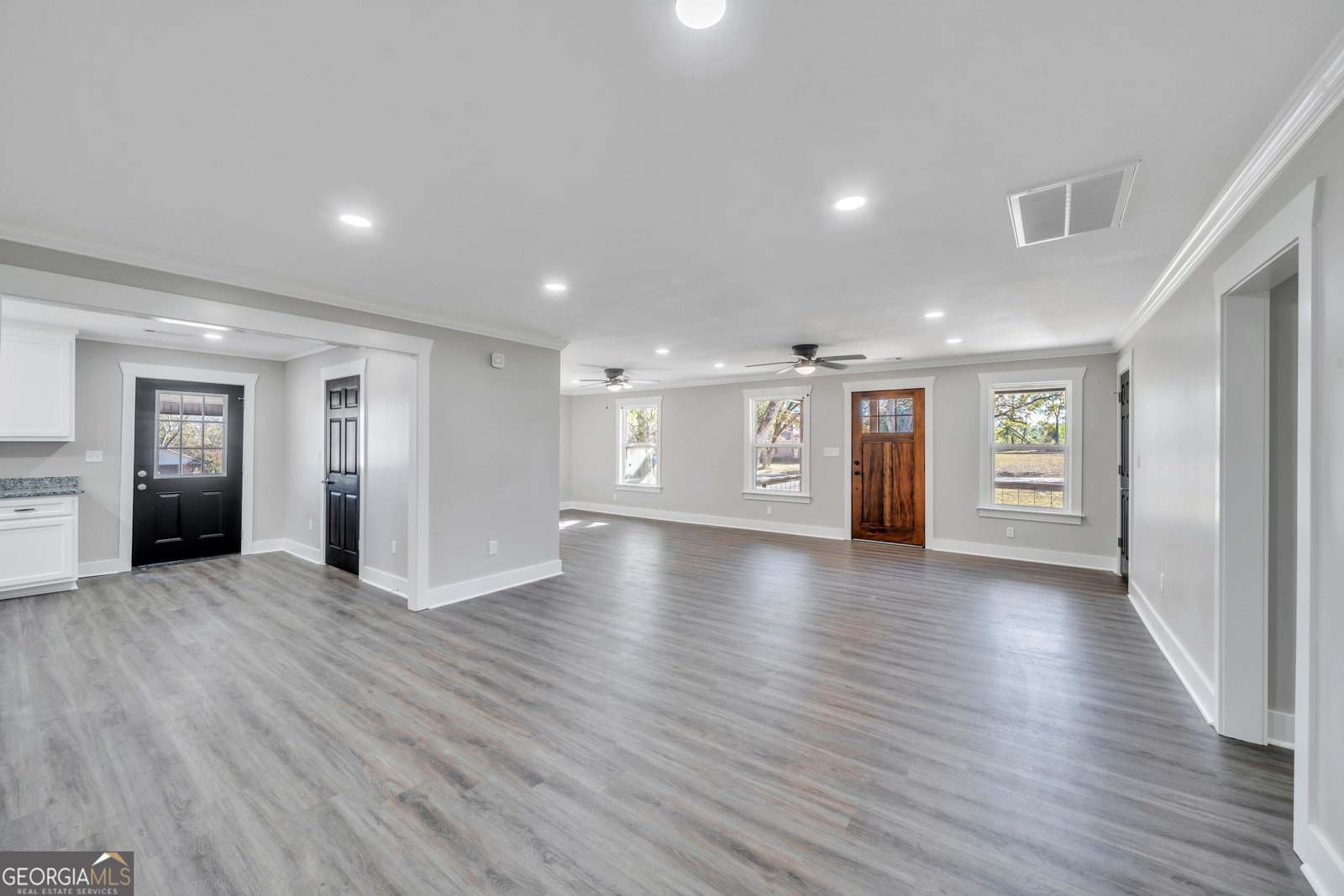 725 Arrowhead Road Dublin - 7