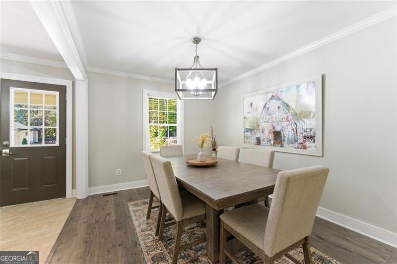 5006 SUWANEE DAM Road Suwanee - 11