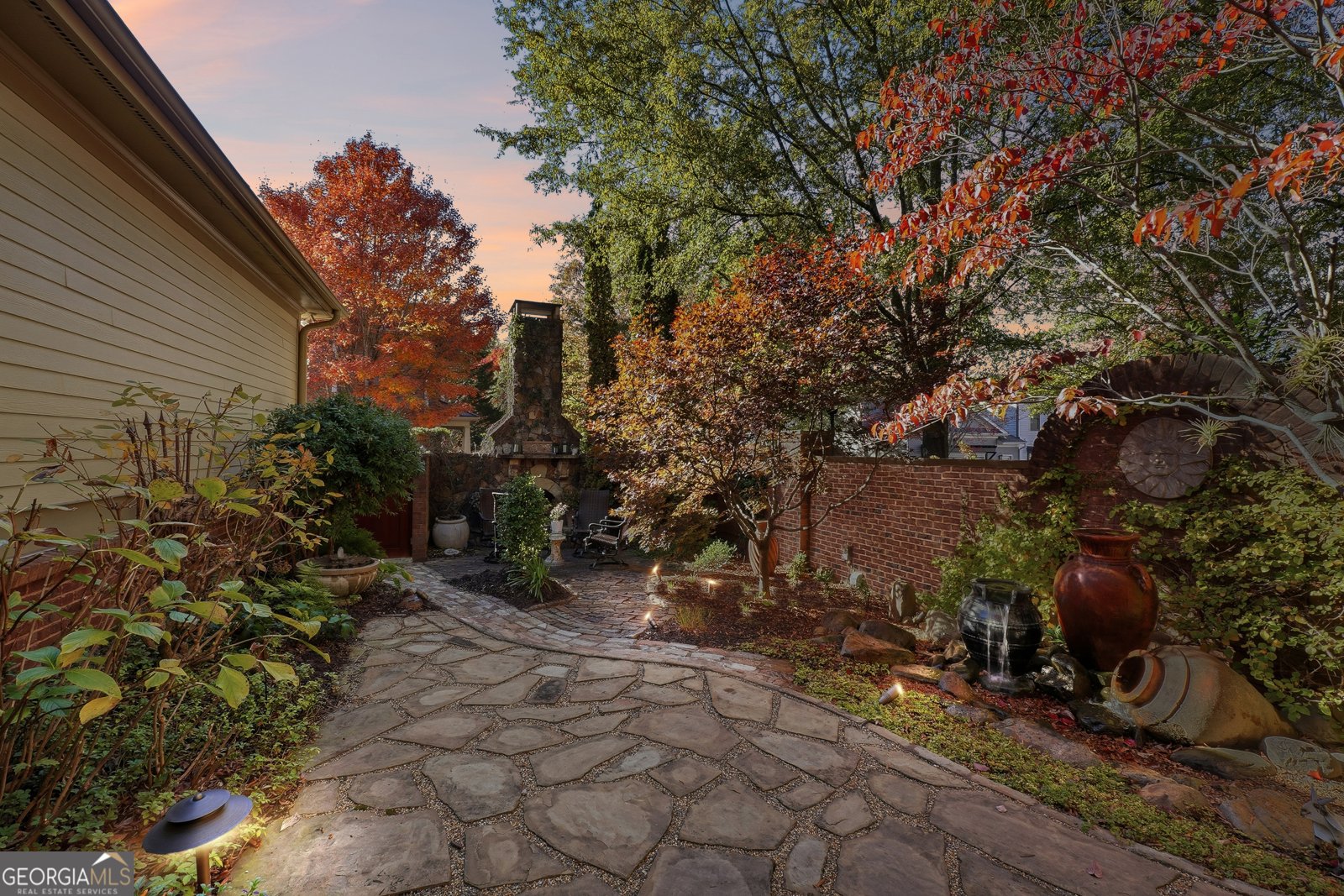 12474 Broadwell Road Milton - 2