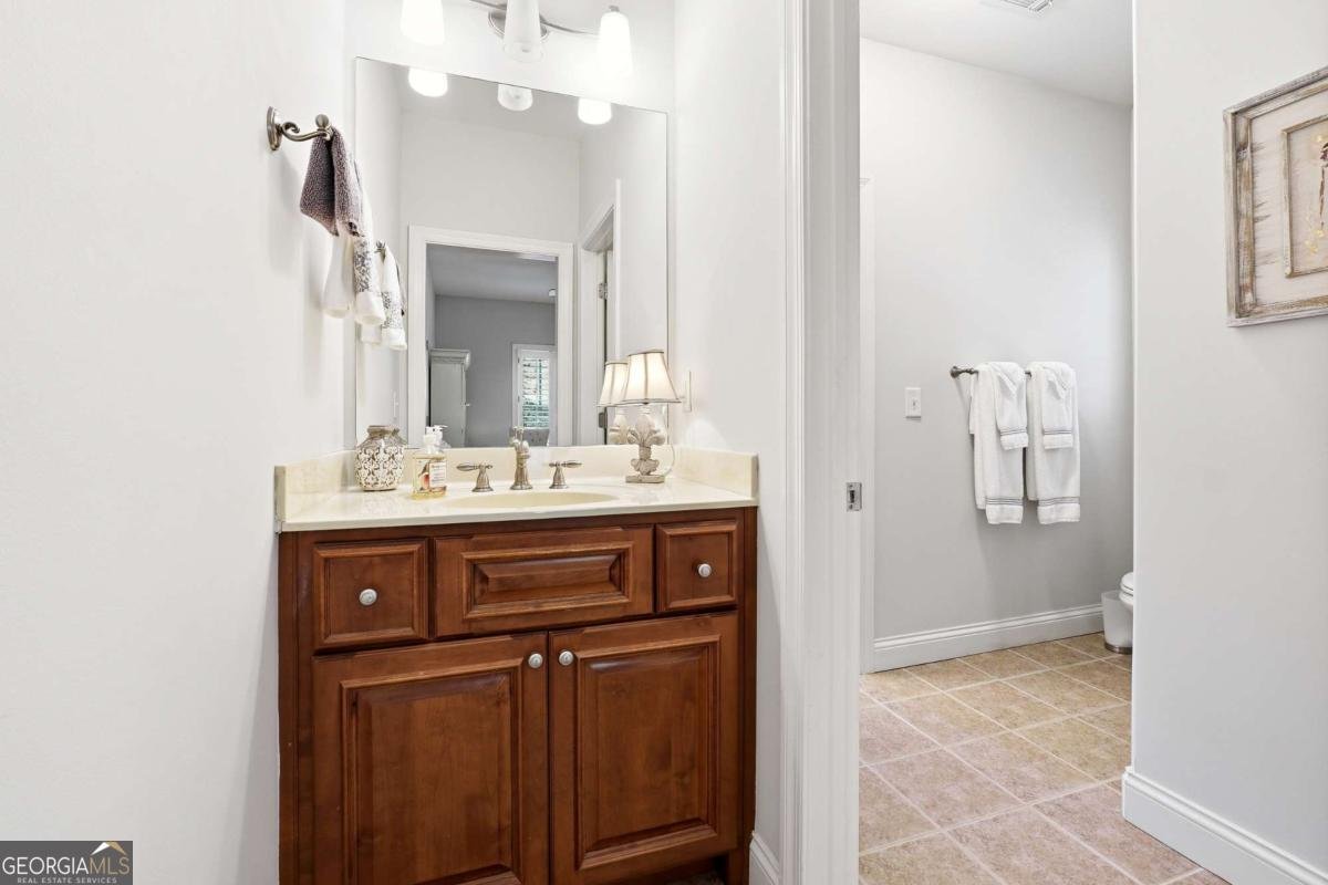 12474 Broadwell Road Milton - 36