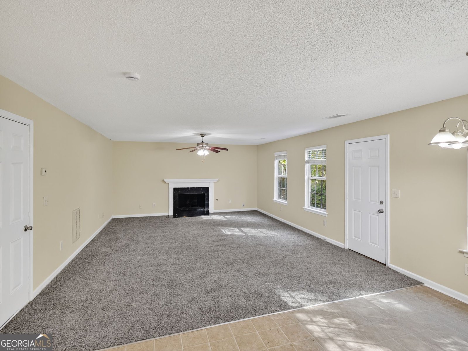 3560 Oakshire Way Atlanta - 3