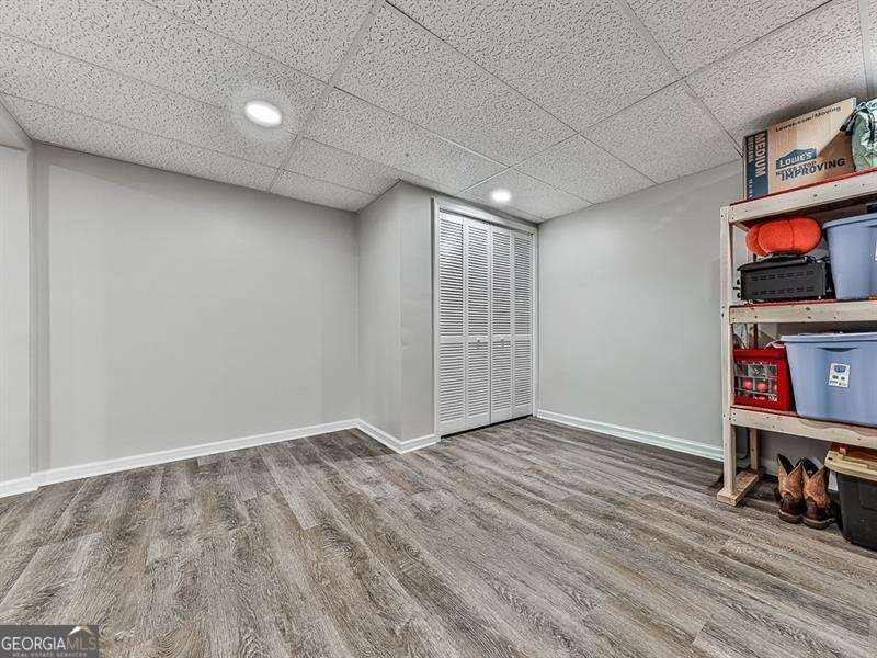 100 Broadlands Drive White - 21