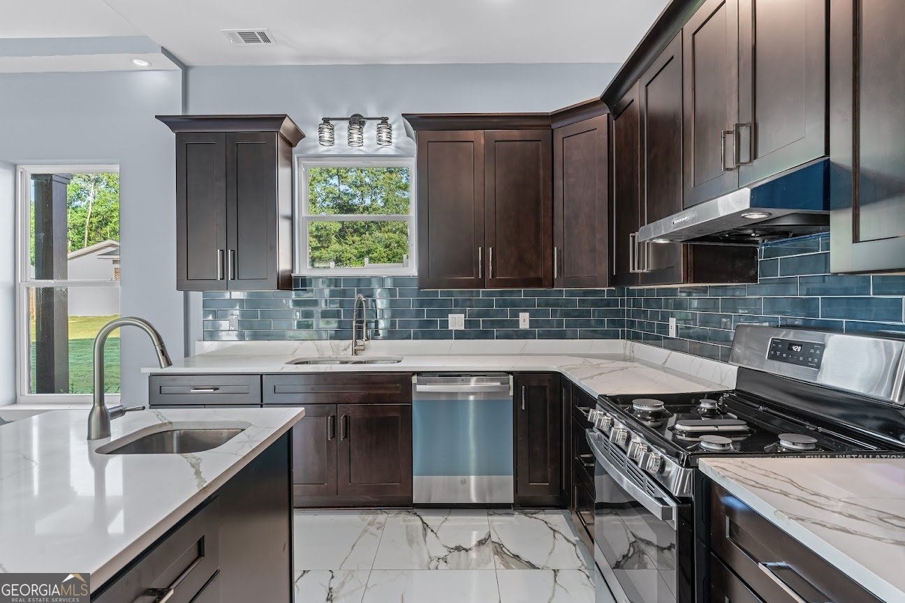 1515 Grayson Parkway Grayson - 16