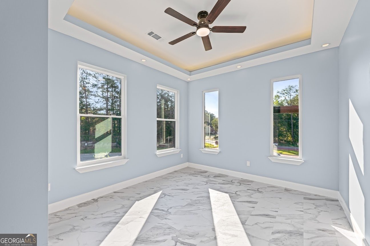 1515 Grayson Parkway Grayson - 37