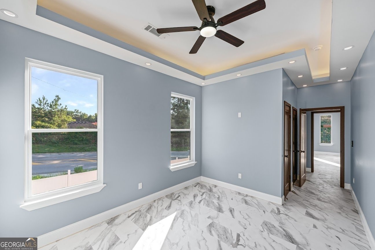 1515 Grayson Parkway Grayson - 43