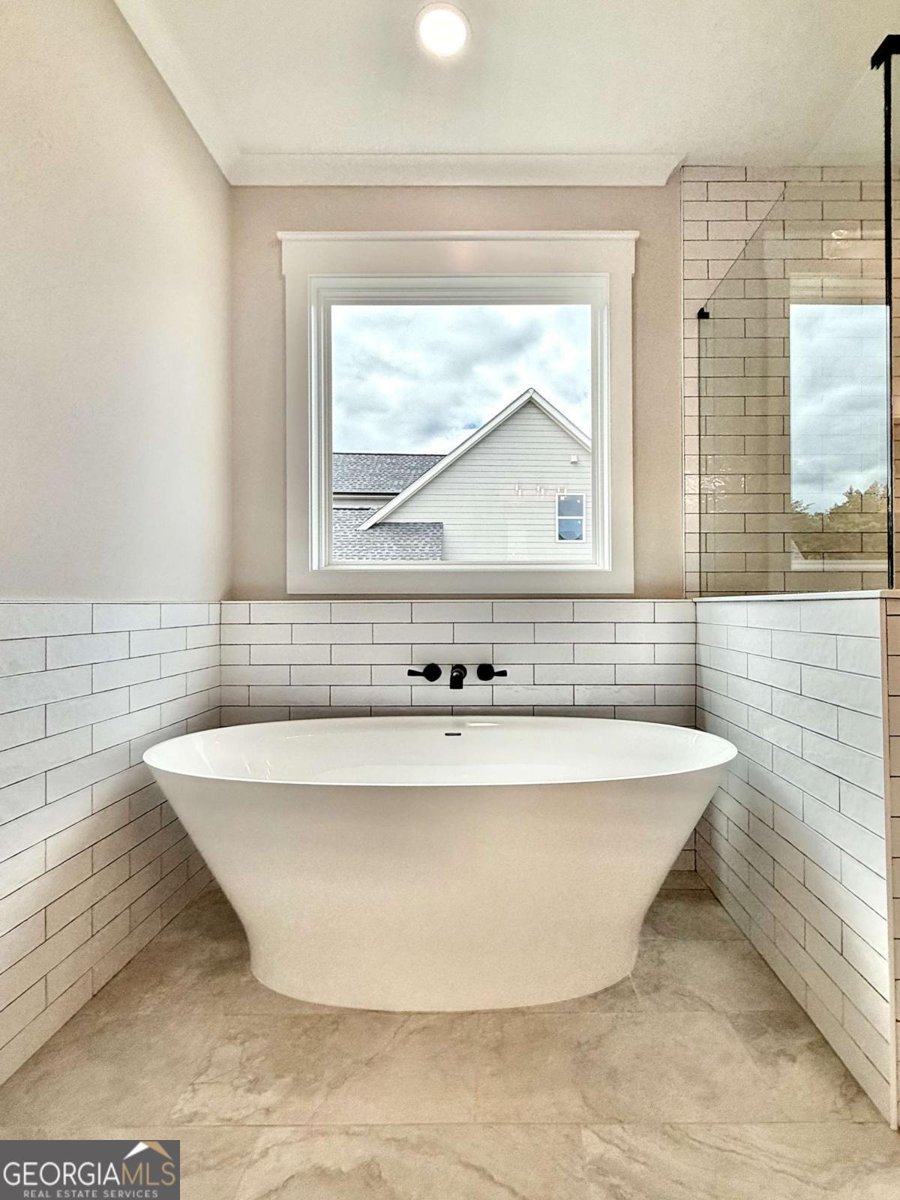 141 Palisade Drive Rydal - 34