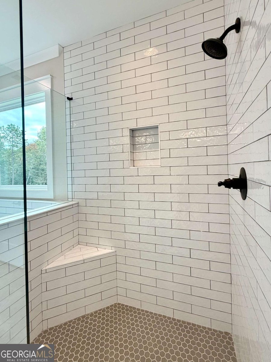 141 Palisade Drive Rydal - 35