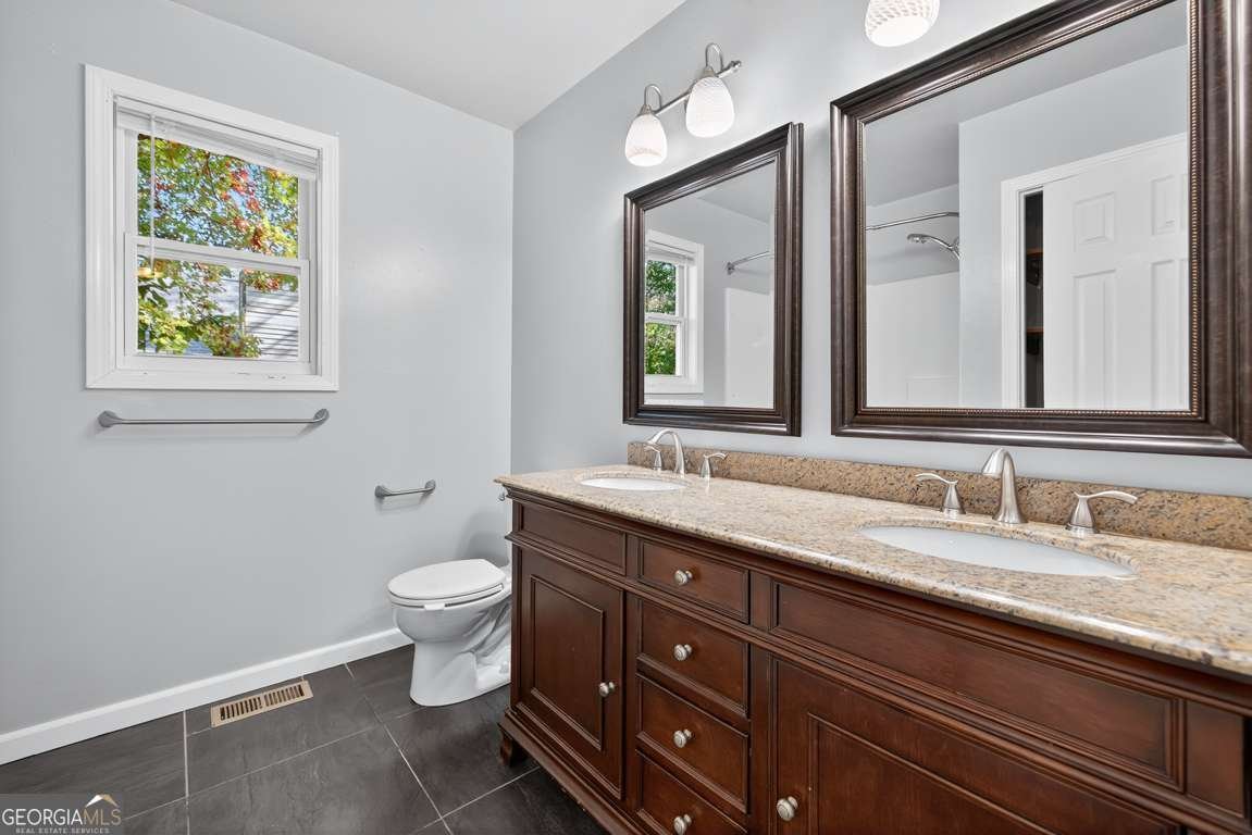 2899 EMERALD Lane Acworth - 36