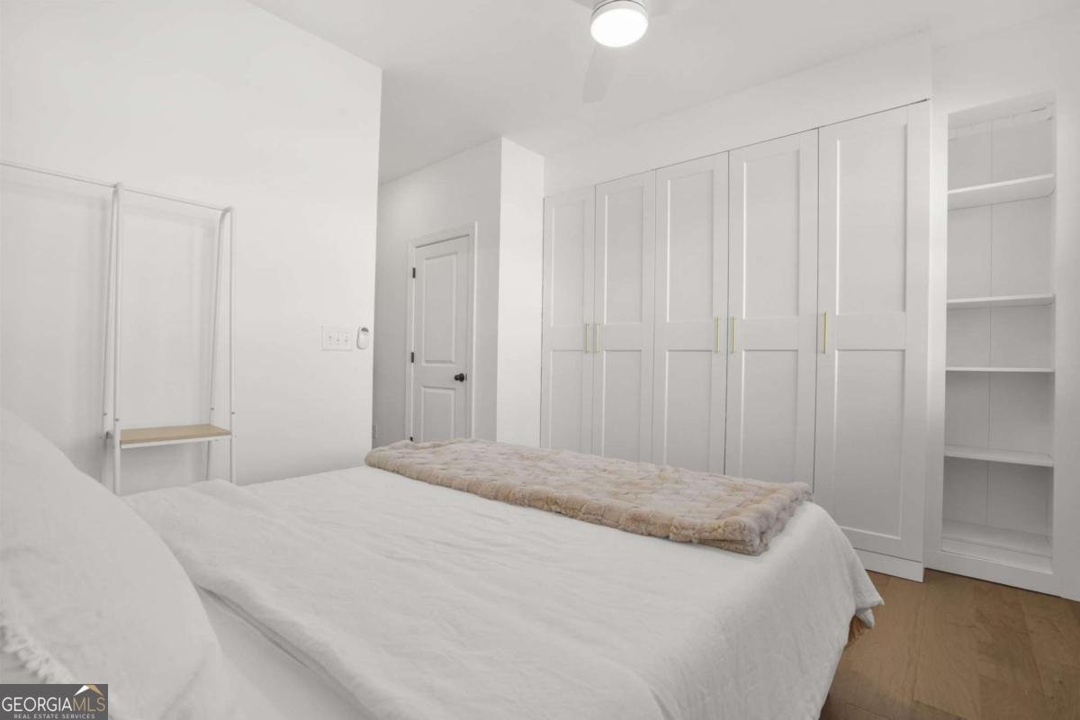 3927 ALLEGRETTO Circle Atlanta - 24