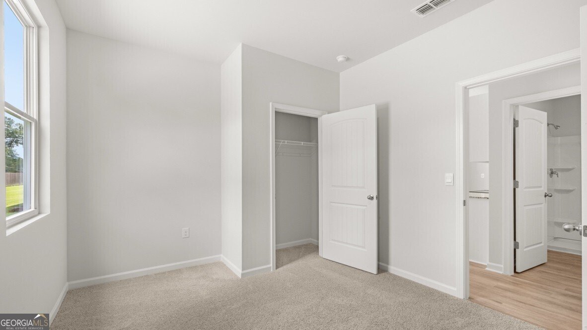 2911 Daxton Lane Gainesville - 36