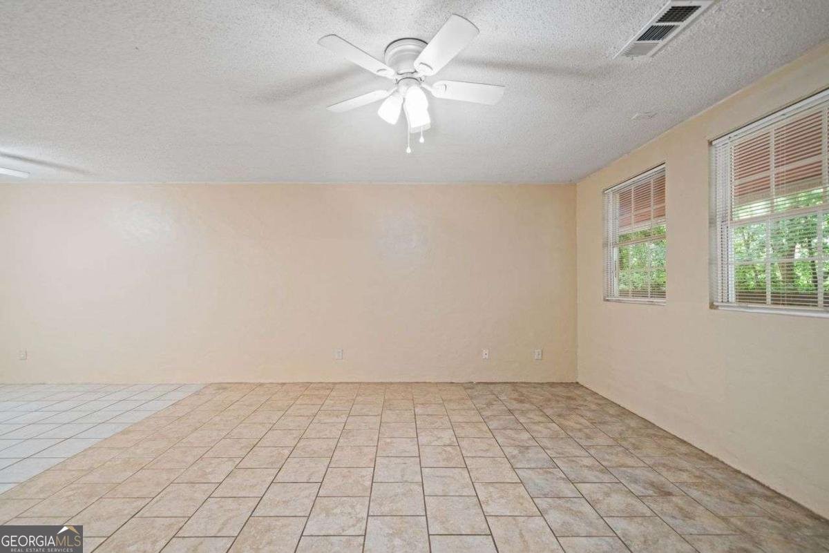 1628 ROCKMART Road Villa Rica - 12