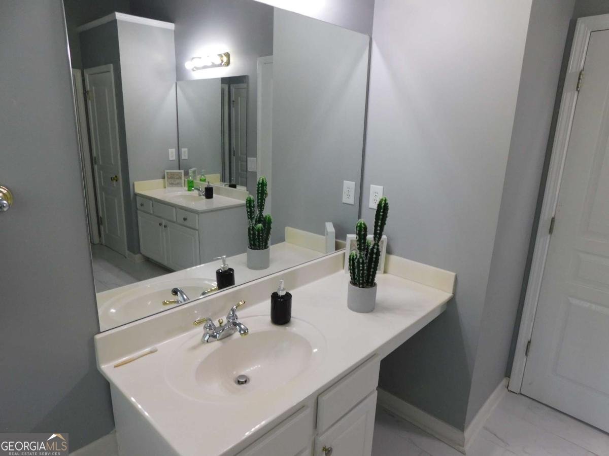 834 Montecruz Drive Lawrenceville - 39