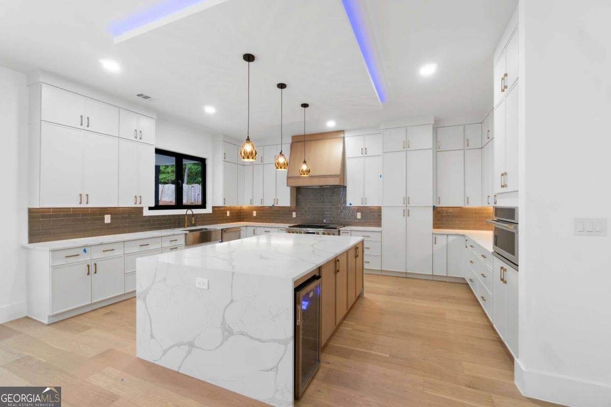 2709 Collins Hill Road Lawrenceville - 18