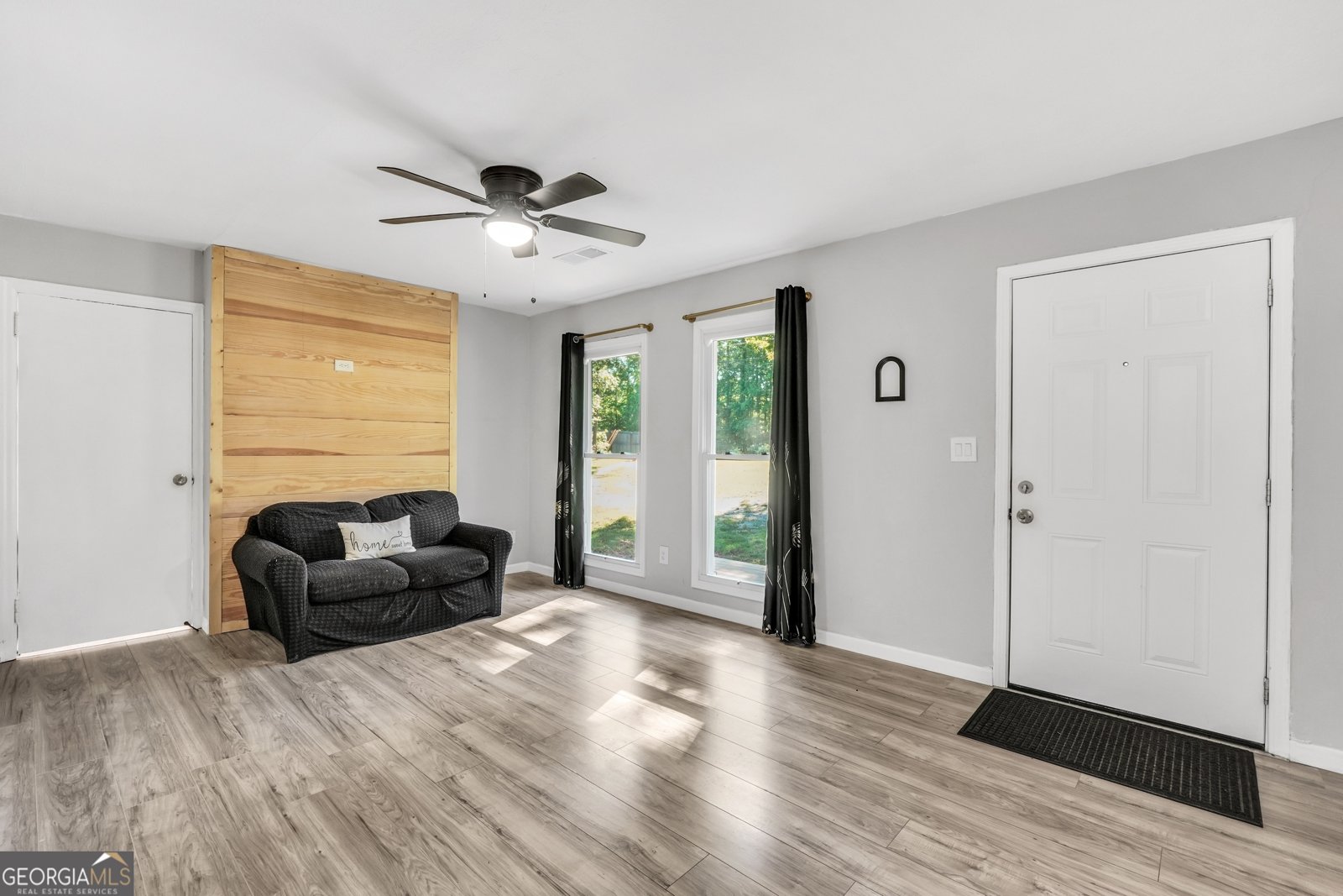 4289 Post Road Winston - 5