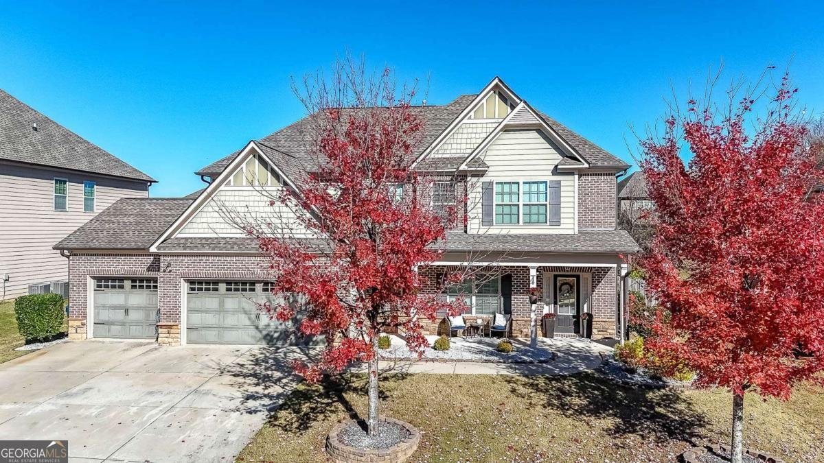 2576 Holden Spring Drive Dacula - main photo