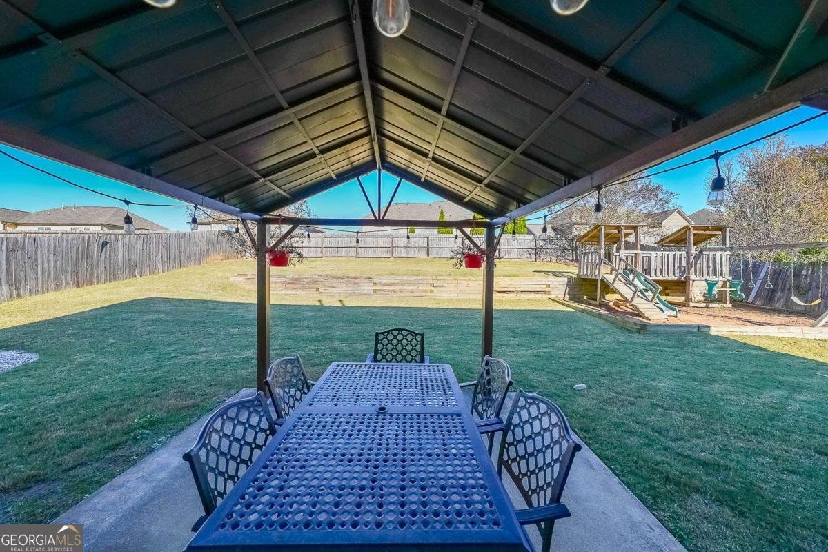 2576 Holden Spring Drive Dacula - 32