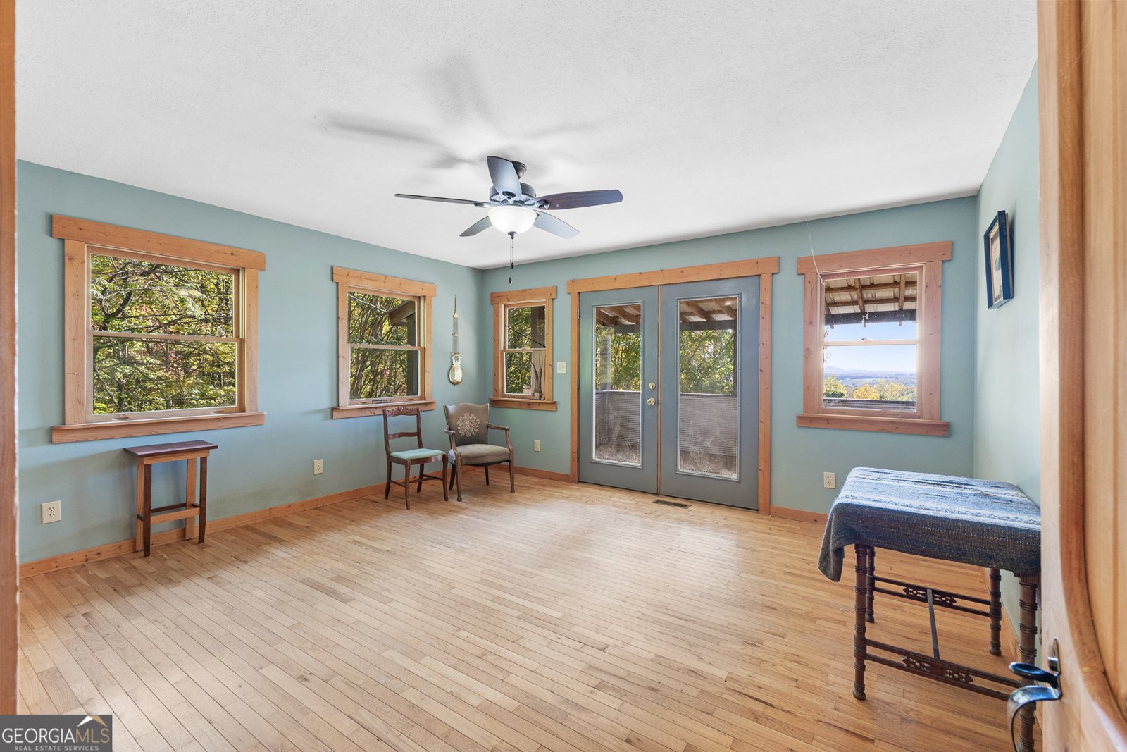 339 Cameron Road Cleveland - 27