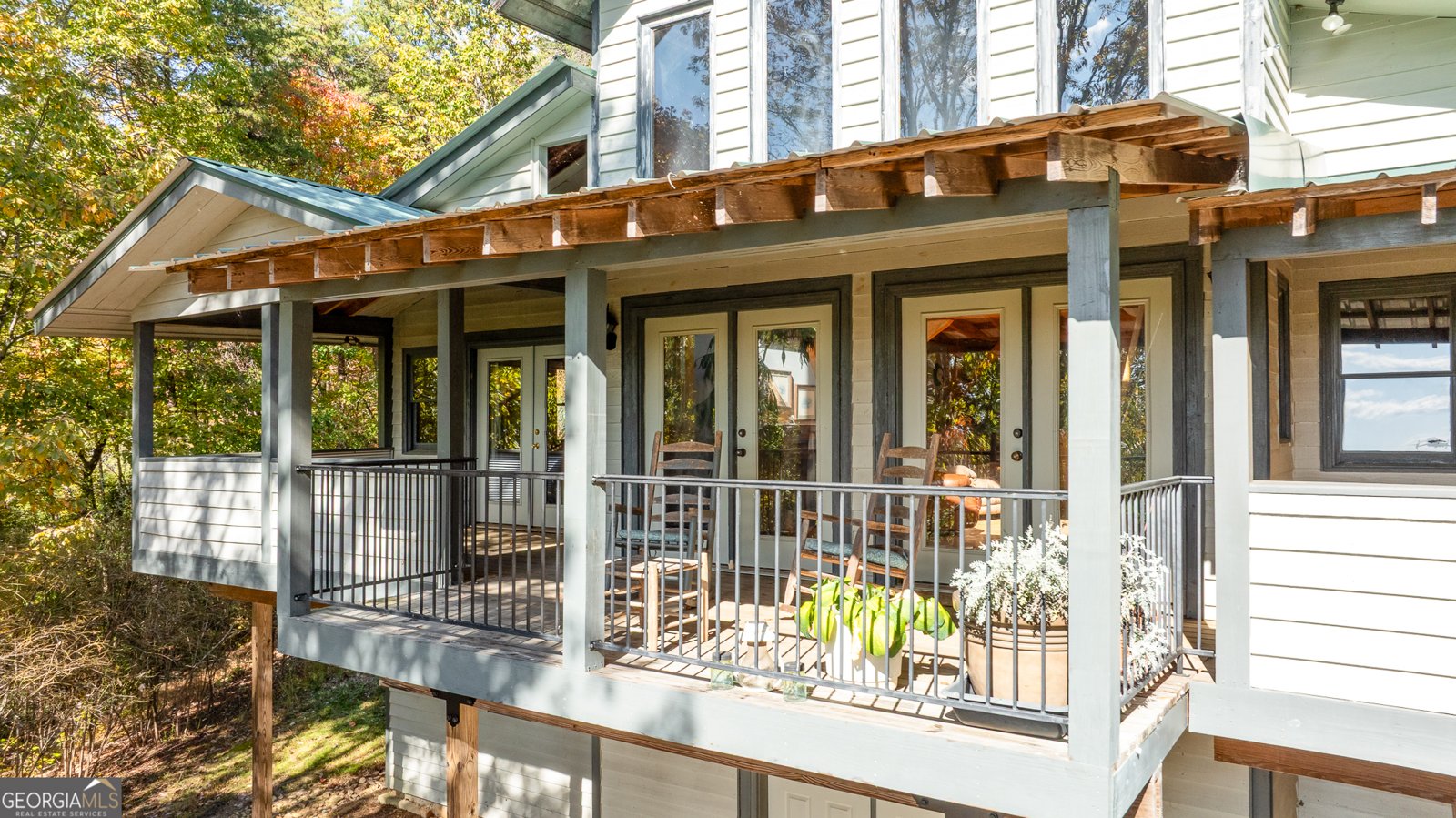 339 Cameron Road Cleveland - 8