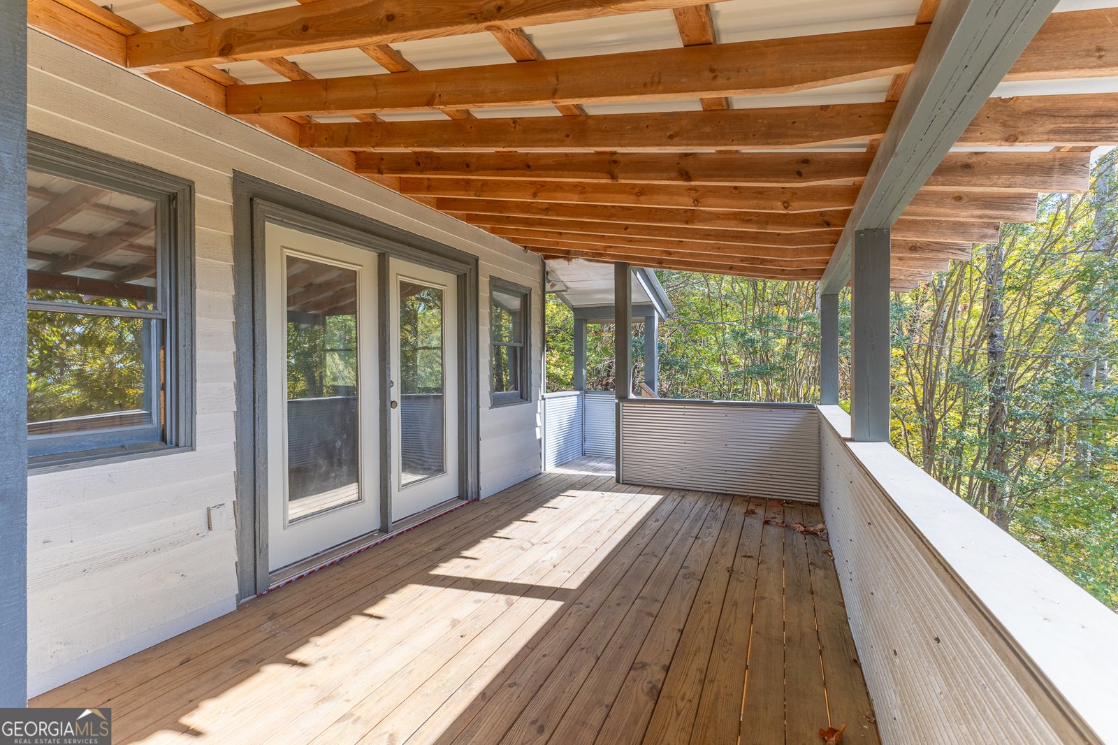 339 Cameron Road Cleveland - 9